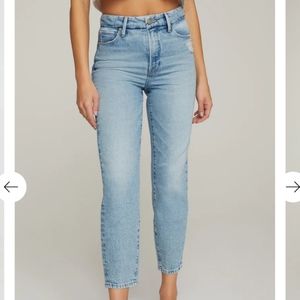 Good American Good Mom jeans size 2/26